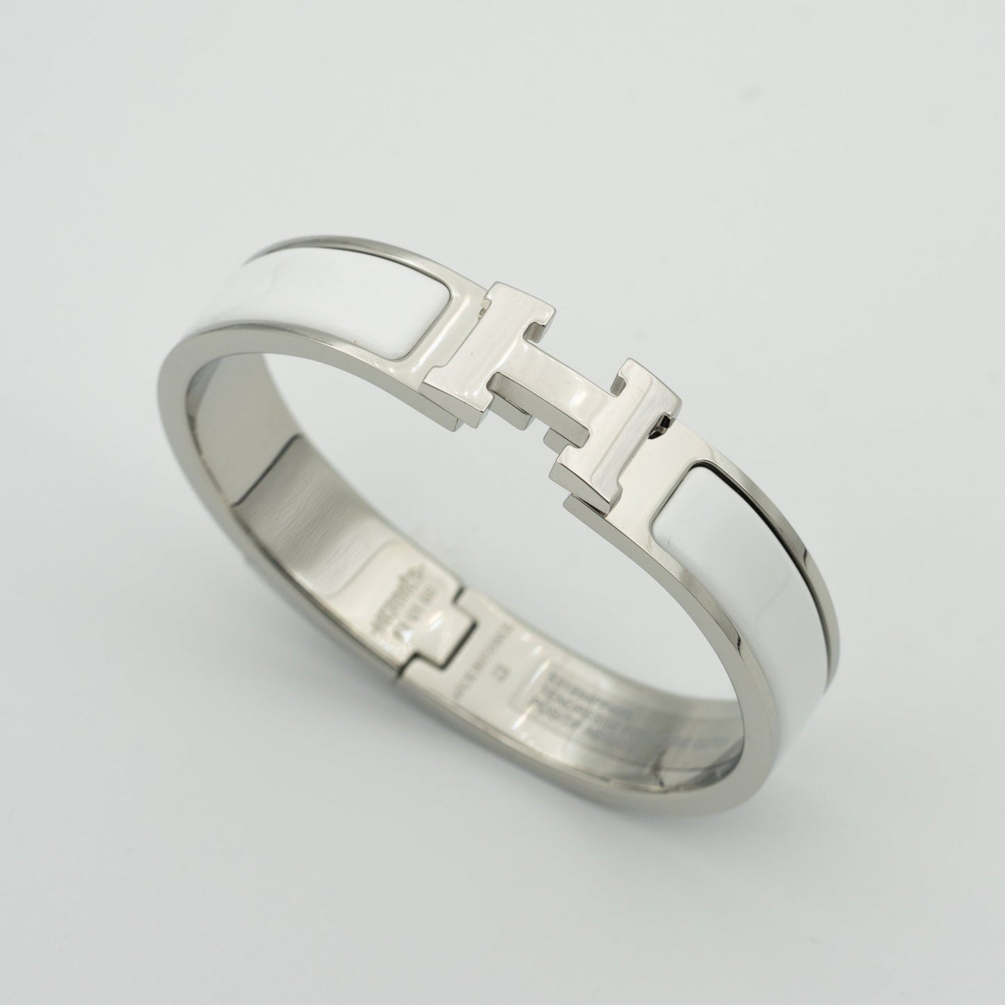 ¡®Glow Jewelry¡¯H WHITE BRACELET
