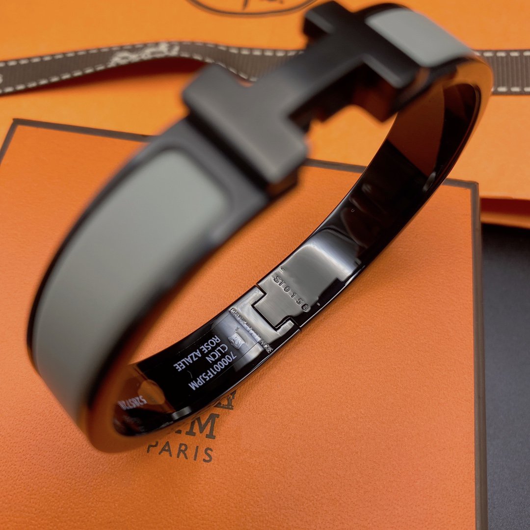 ®Glow Jewelry®CLIC HM SO ブラック グレー ブレスレット