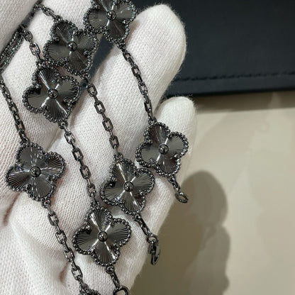 [Glow Jewelry]Neues CLOVER 5 MOTIV SCHWARZES ARMBAND