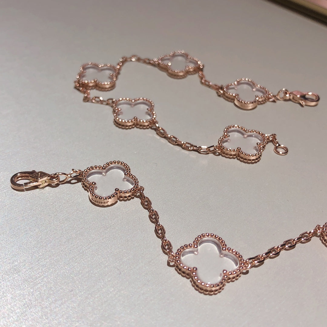 [Glow Jewelry]ニュー クローバー 5モチーフ ロッククリスタルブレスレット