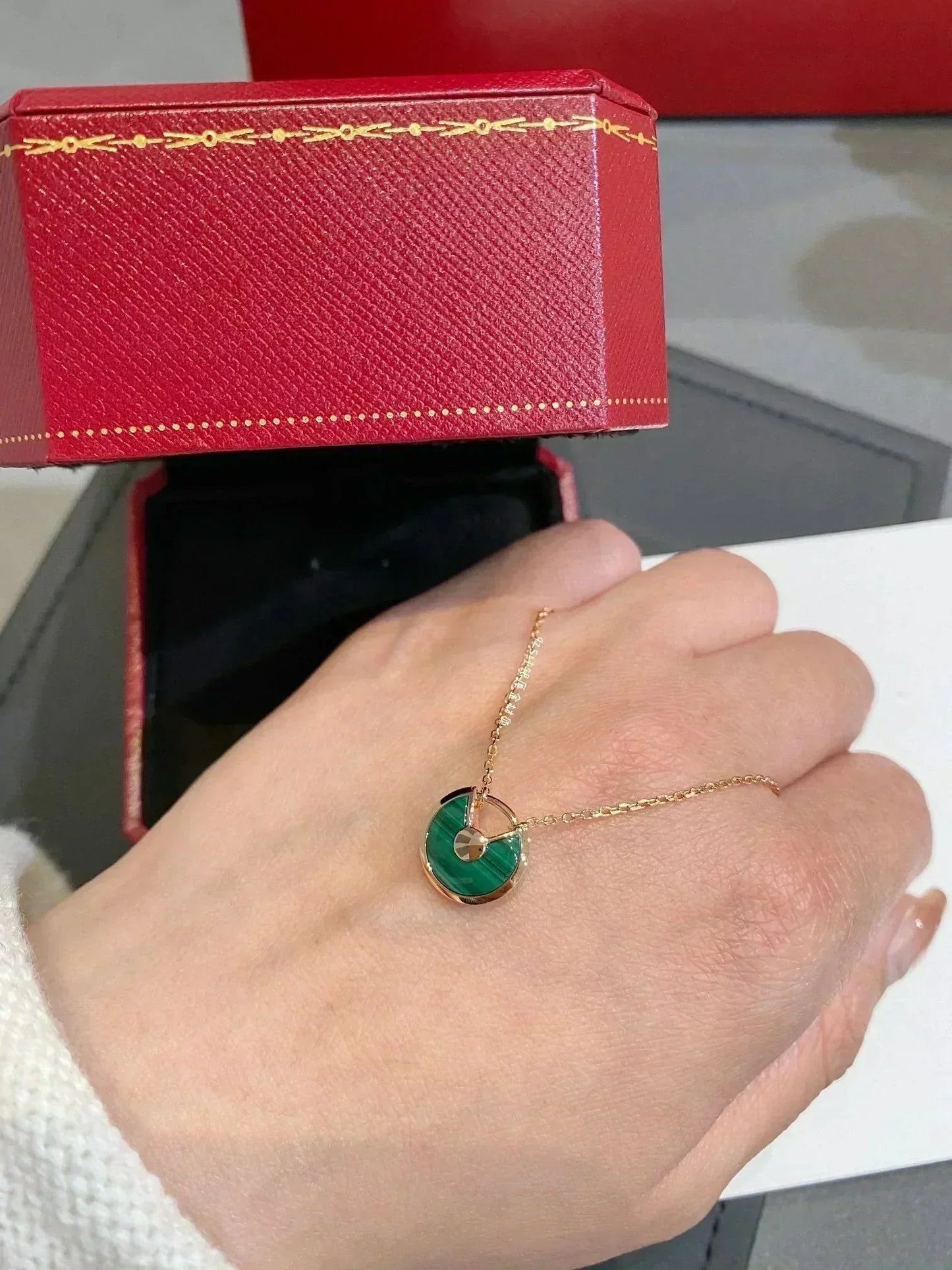 ¡®Glow Jewelry¡¯AMULETTE ROSE GOLD MALACHITE NECKLACE