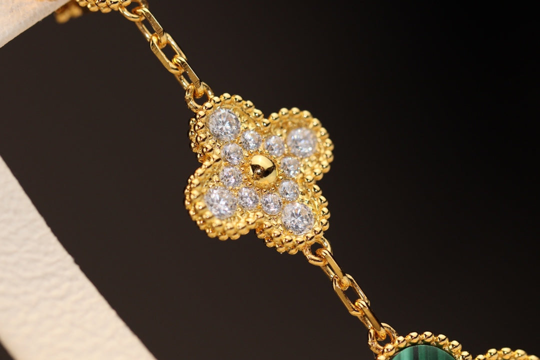 [Glow Jewelry]CLOVER EARRINGS GOLD MALACHITE DIAMOND 3 MOTIF