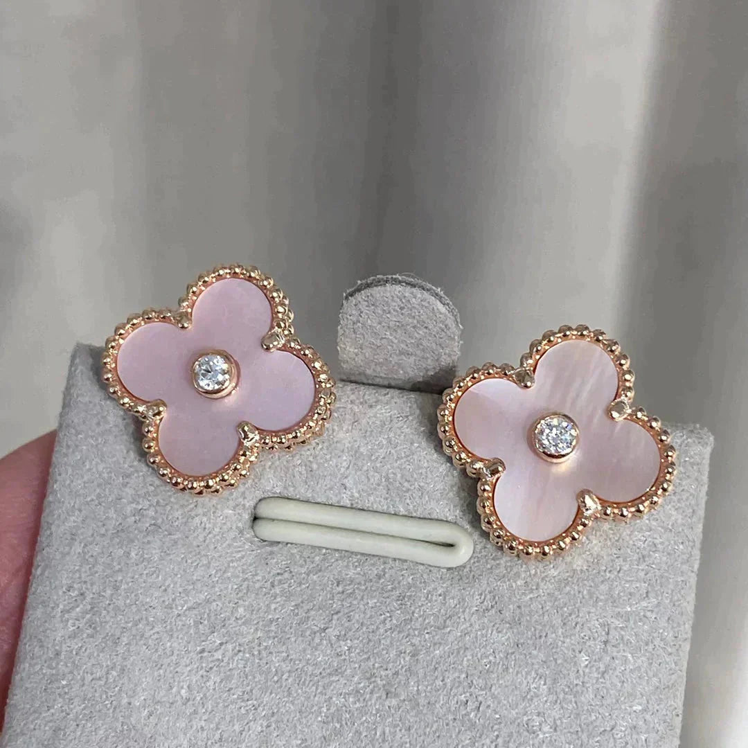 [Glow Jewelry]CLOVER MEDIUM 1 MOTIFS  PINK MOP DIAMOND EARRINGS