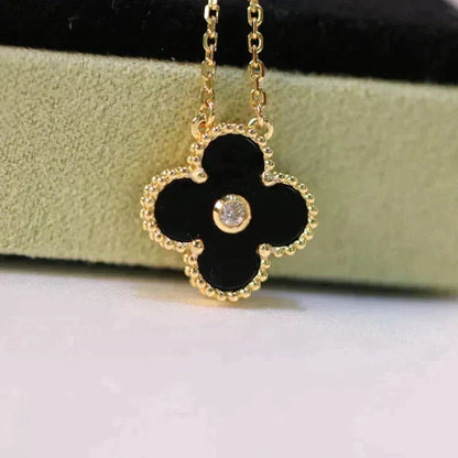 [Glow Jewelry]CLOVER 15MM DIAMOND ONYX NECKLACE