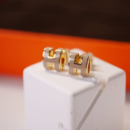 [Glow Jewelry]MINI POP H GOLD EARRINGS GREY