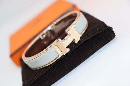 ¡®Glow Jewelry¡¯H LIGHT BLUE BRACELET
