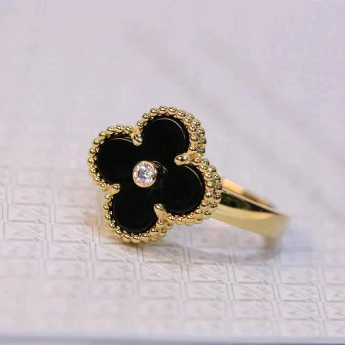 ¡®Glow Jewelry¡¯CLOVER ONYX RING GOLD DIAMOND