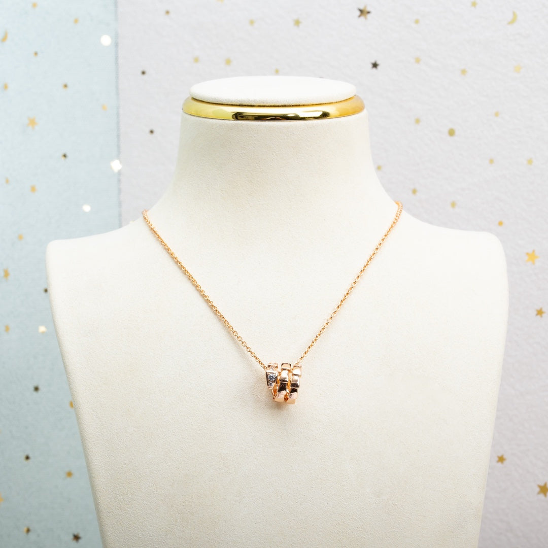 [Glow Jewelry]SERPENTI PINK GOLD NECKLACE DIAMOND