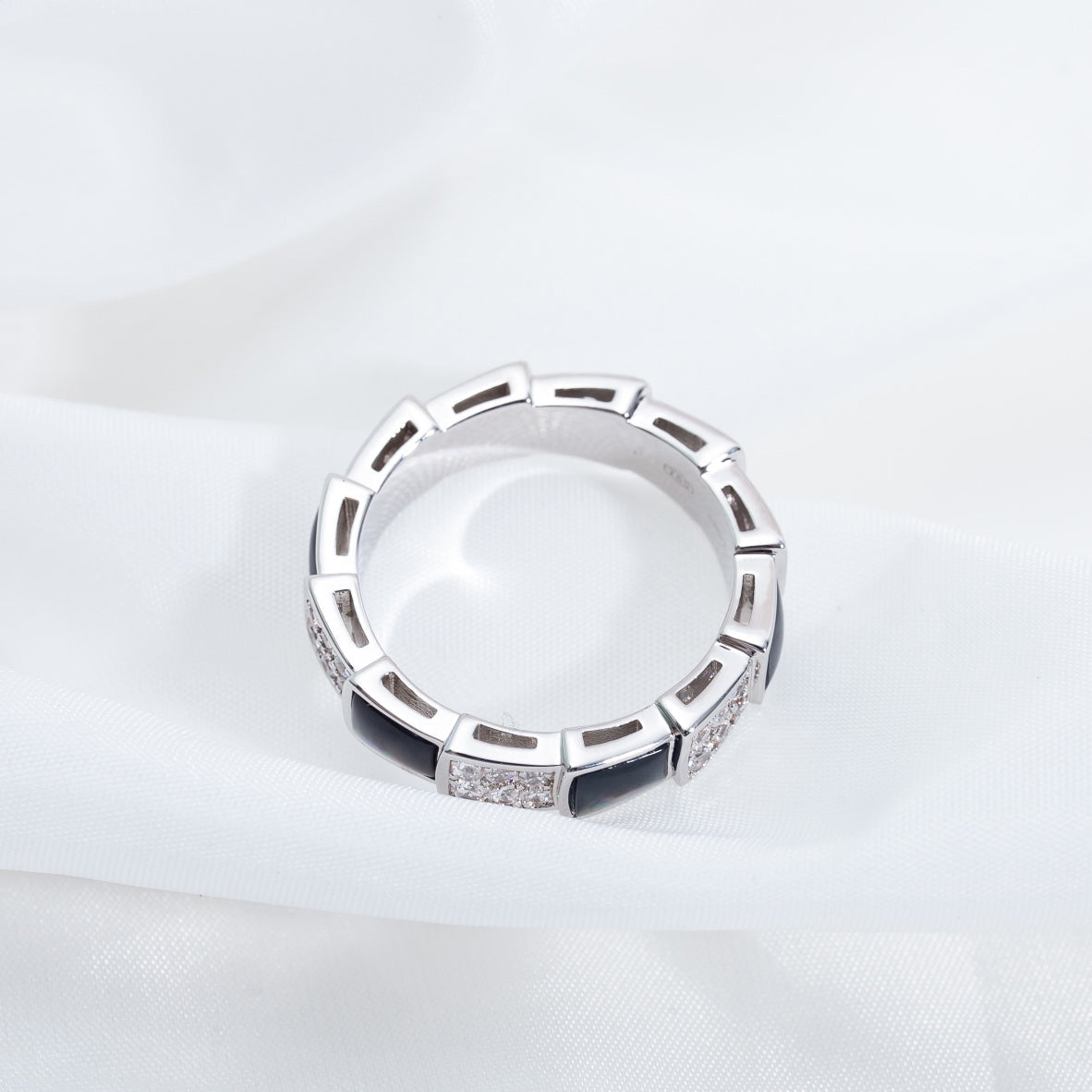 [Glow Jewelry]SERPENTI RING SILVER DIAMOND BLACK MOP 4MM