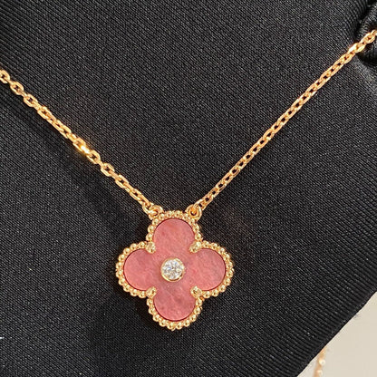 Glow Jewelry 『CLOVER 15MM DIAMOND RHODONITE NECKLACE』