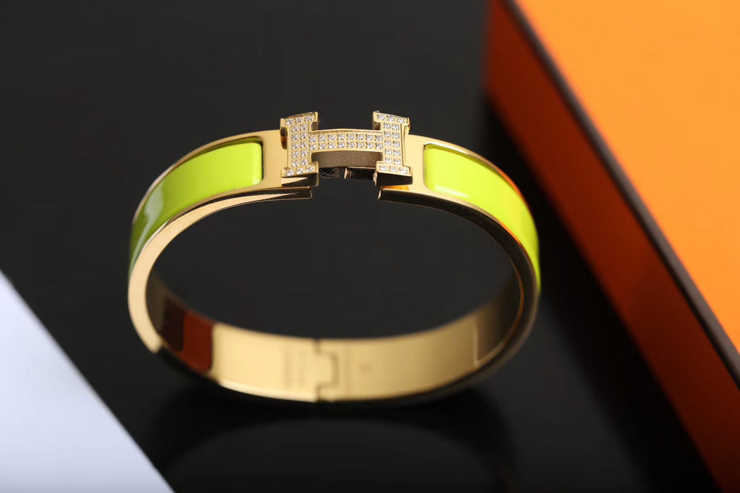[Glow Jewelry]H BRACELET GOLD DIAMOND