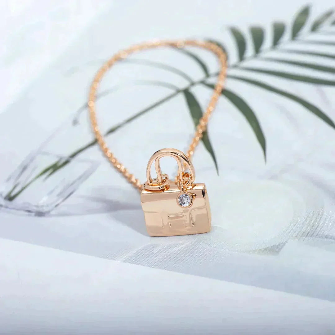 ¡®Glow Jewelry¡¯AMULETTE PEDANT ROSE GOLD NECKLACE
