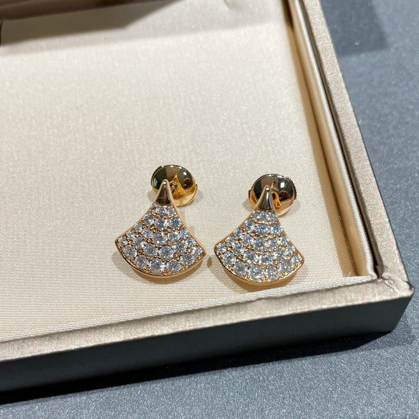 [Glow Jewelry]DREAM STUD EARRINGS DIAMOND