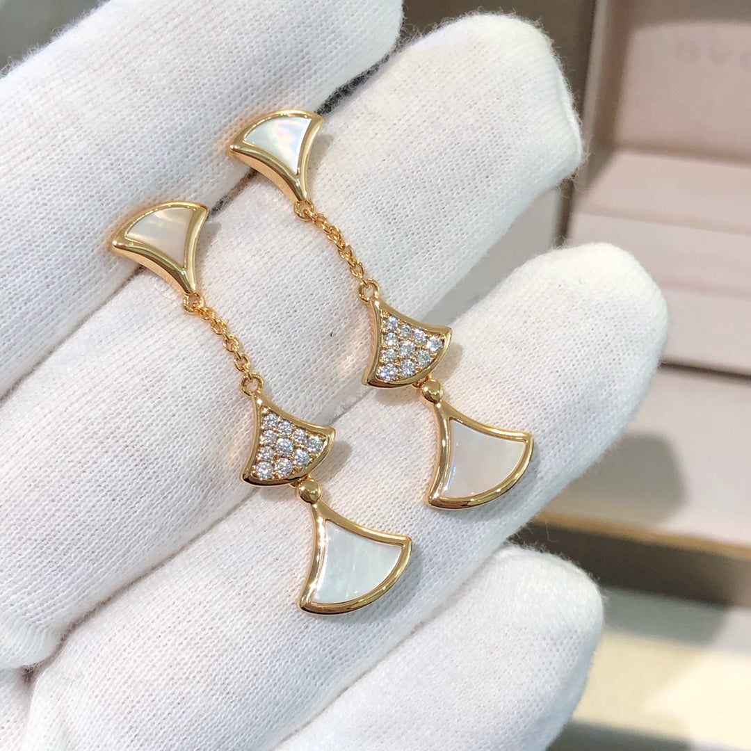 [Glow Jewelry]DREAM EARRINGS 3 MOTIFS DIAMOND MOP PINK GOLD