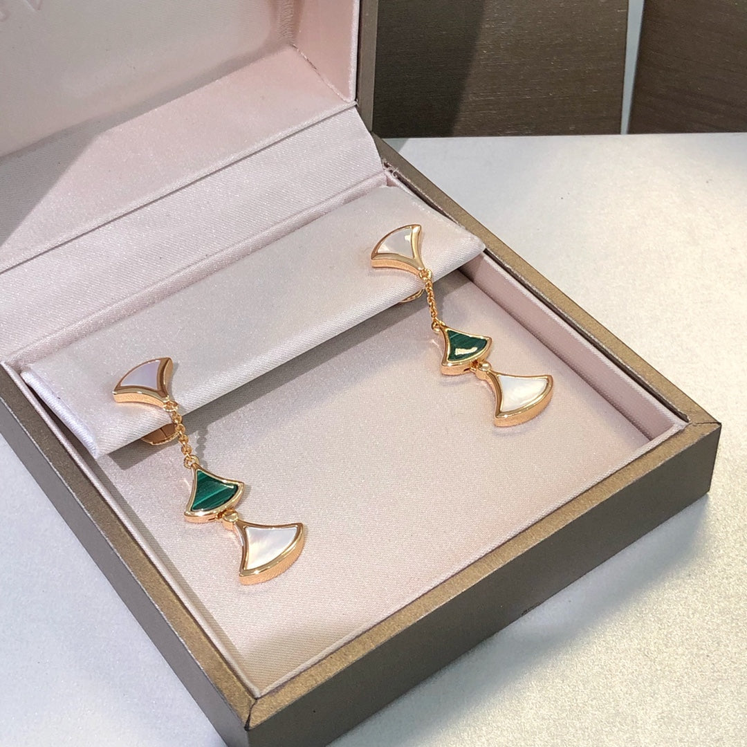 [Glow Jewelry]DREAM EARRINGS 3 MOTIFS MALACHITE MOP PINK GOLD