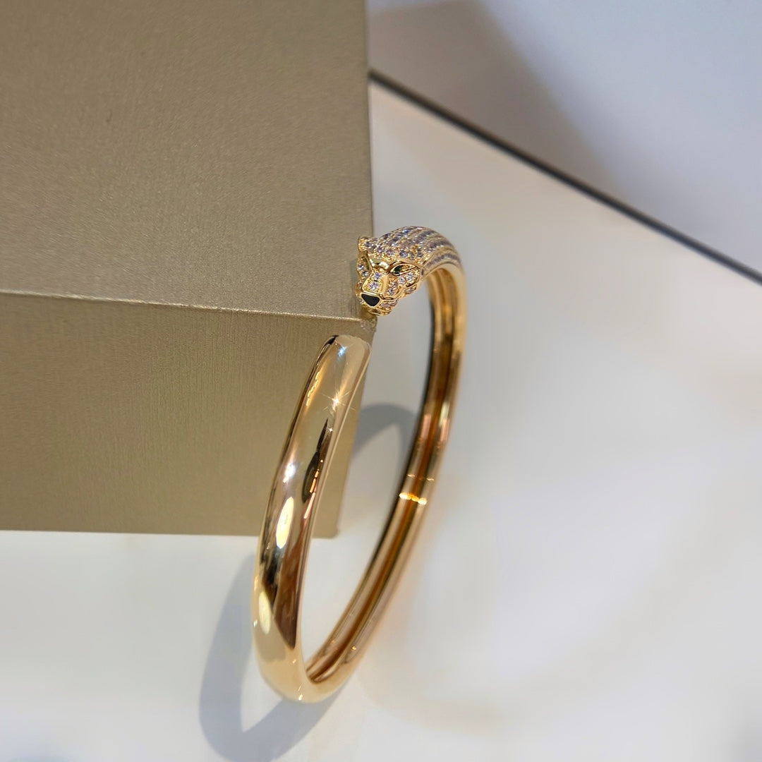 ¡®Glow Jewelry¡¯PANTHERE GOLD DIAMOND OPEN BRACELET