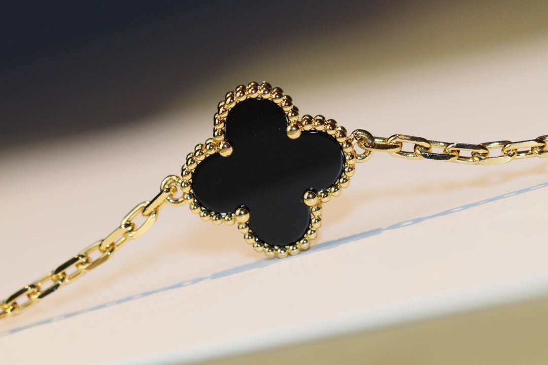 ¡®Glow Jewelry¡¯CLOVER 20 MOTIFS ONYX ROSE GOLD