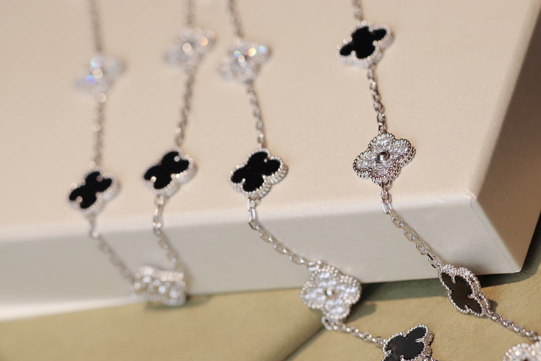 [Glow Jewelry]CLOVER 20 MOTIFS ONYX DIAMOND SILVER