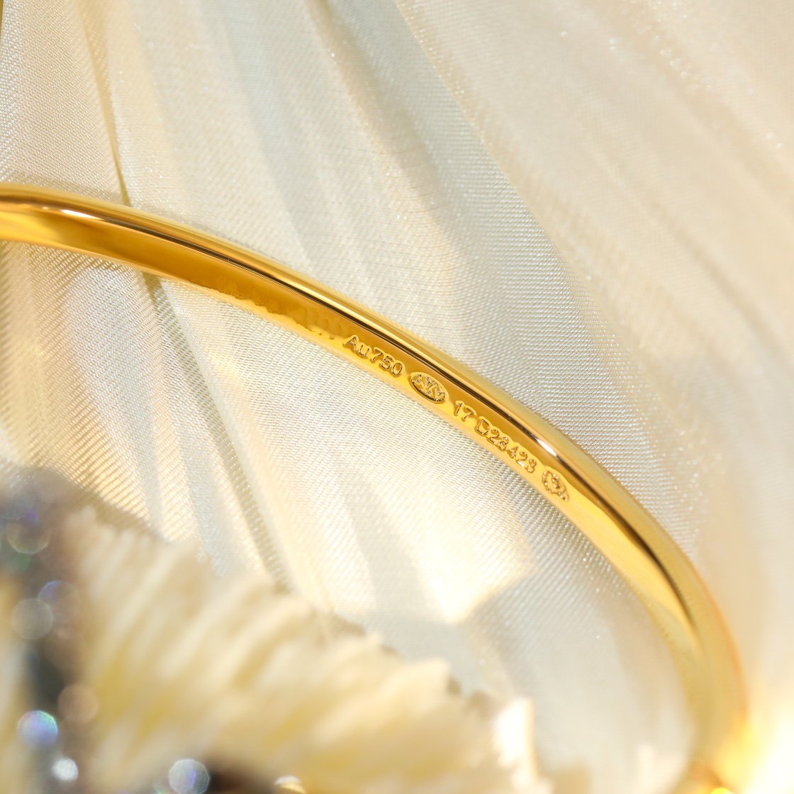 ¡®Glow Jewelry¡¯VOLTE UPSITE DOWN GOLD DIAMOND BRACELET