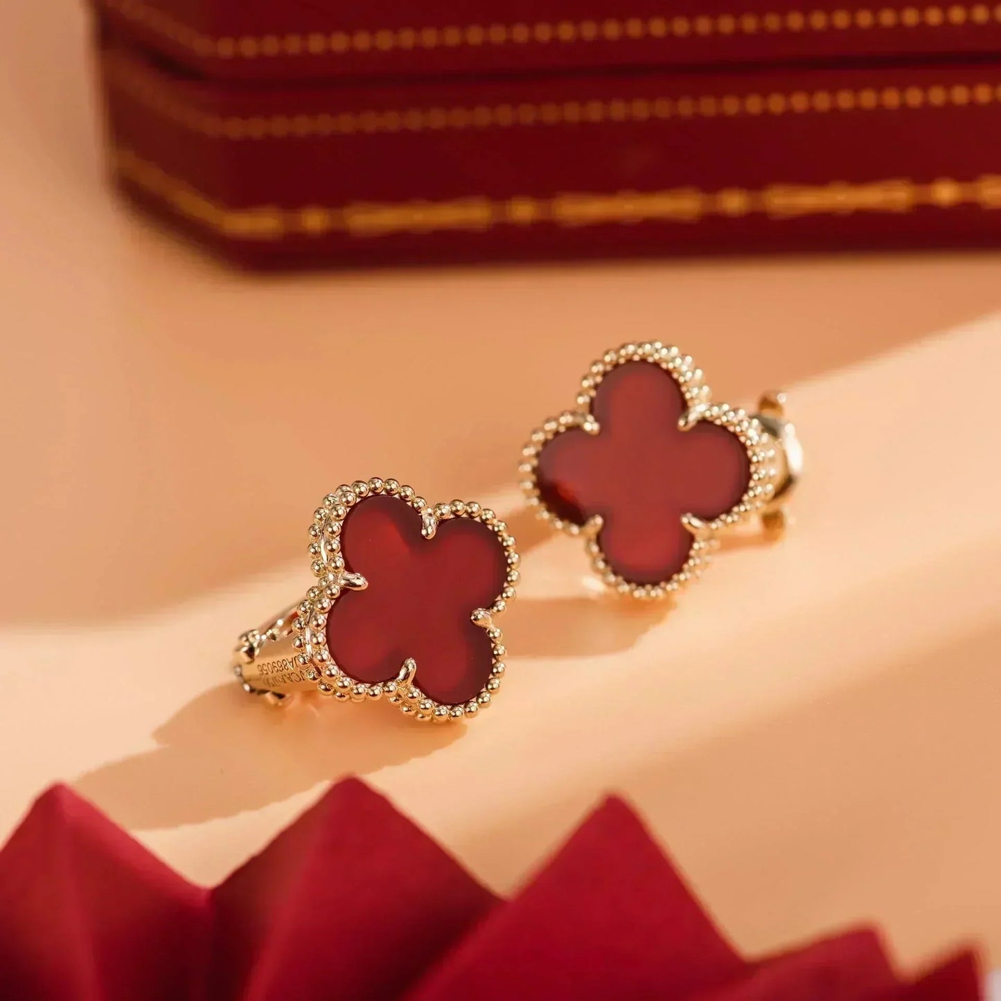 ¡®Glow Jewelry¡¯CLOVER MEDIUM 1 MOTIFS CARNELIAN  EARRINGS