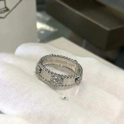 ¡®Glow Jewelry¡¯PERLEE DIAMOND RING