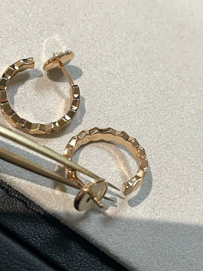[Glow Jewelry]Hollow Design Four-Leaf Clover Flower Shape Ring