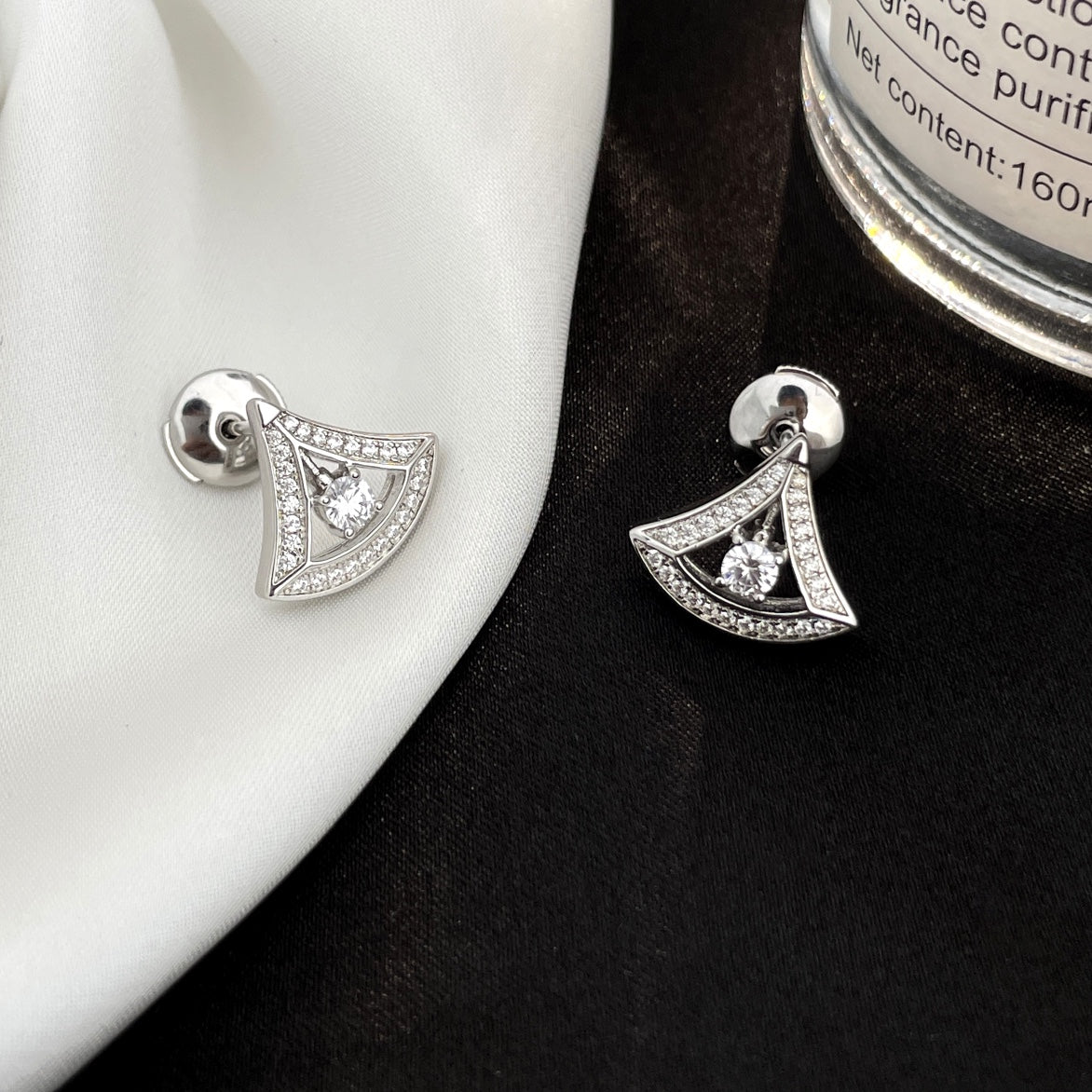 [Glow Jewelry]DREAM MINI DIAMOND STUD EARRINGS