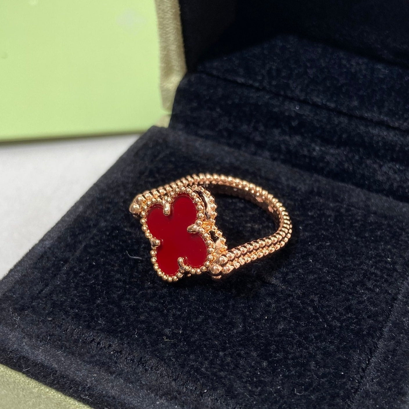 ¡®Glow Jewelry¡¯CLOVER RIVERSIBLE ROSE GOLD RING
