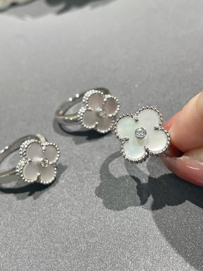 [Glow Jewelry]CLOVER SILVER MOP DIAMOND RING
