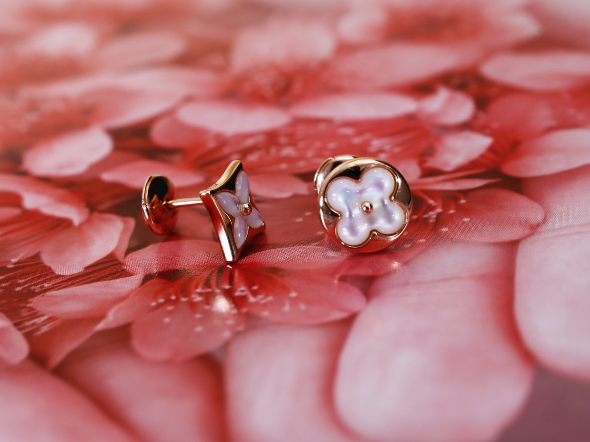 ¡®Glow Jewelry¡¯STAR AND SUN PINK GOLD MOP STUD EARRINGS