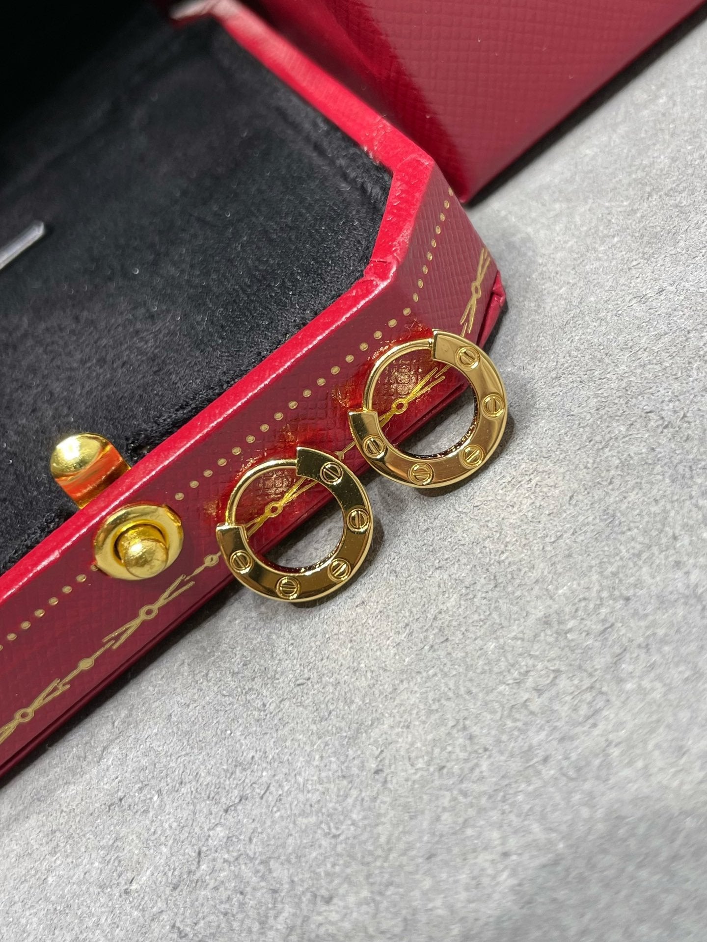 [Glow Jewelry]LOVE MINI EARRINGS