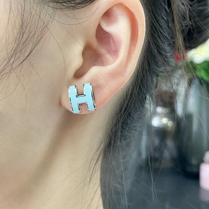 [Glow Jewelry]POP H SKY BLUE STUD EARRINGS