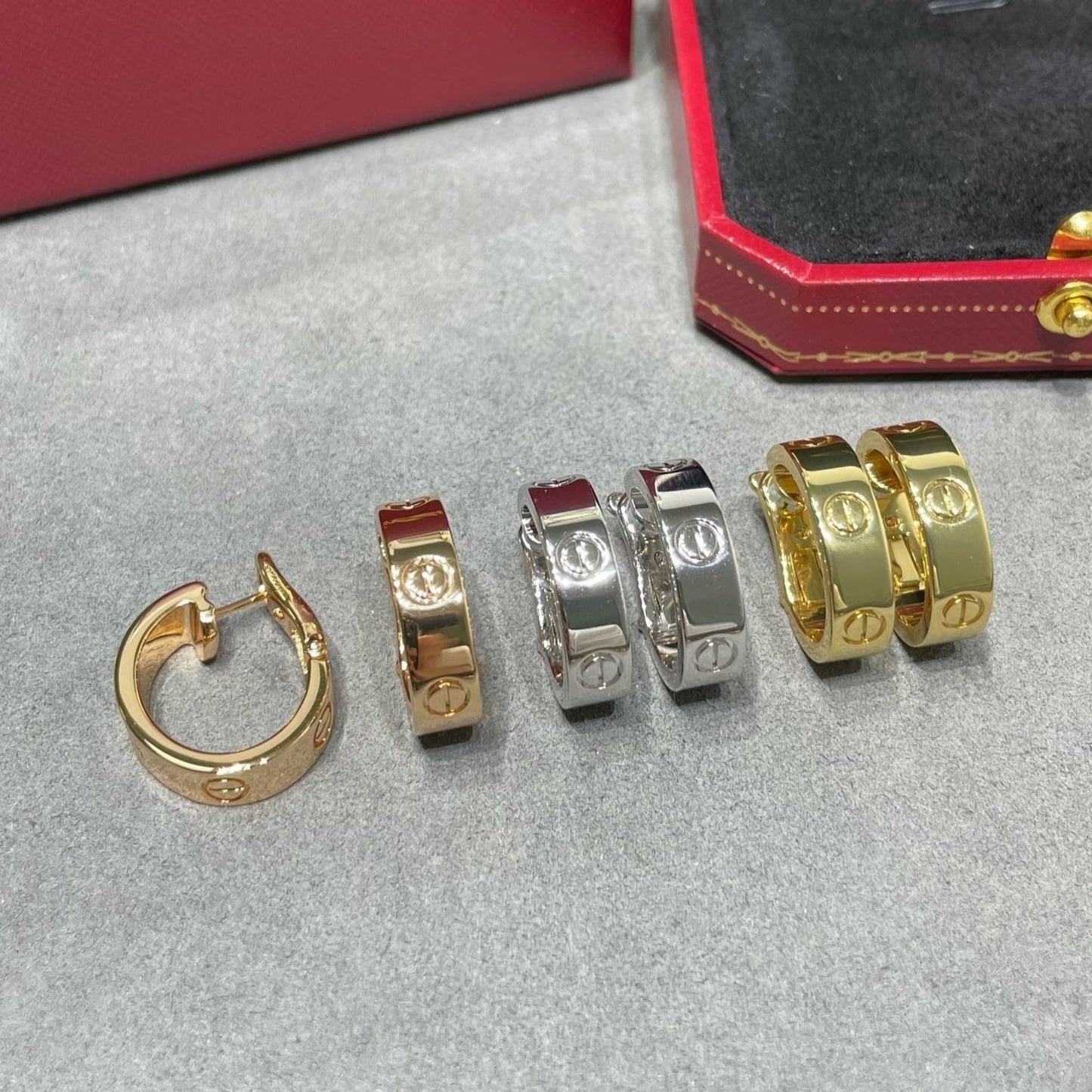 [Glow Jewelry]LOVE 5.5MM EARRINGS