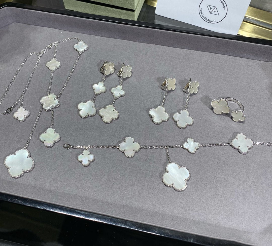 [Glow Jewelry]CLOVER 5 MOTIF WHITE MOP SILVER BRACELET