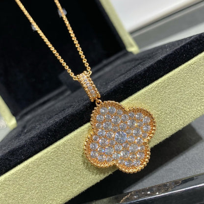 ¡®Glow Jewelry¡¯CLOVER 25MM LARGE PEDANT DIAMOND PAVED LONG NECKLACE