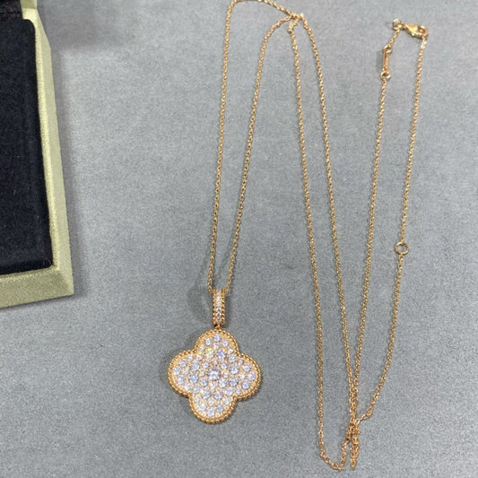 [Glow Jewelry]CLOVER 25MM LARGE PEDANT DIAMOND PAVED LONG NECKLACE