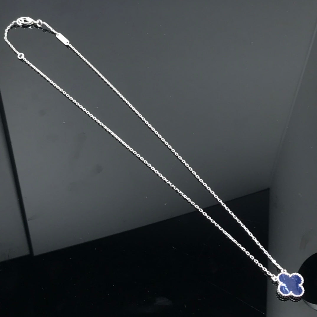 ¡®Glow Jewelry¡¯CLOVER PIETERSITE SILVER LONG NECKLACE