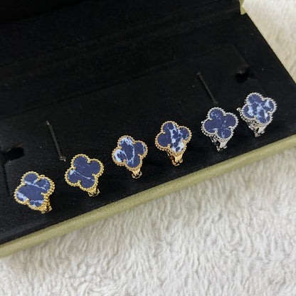 [Glow Jewelry]CLOVER PIETERSITE MEDIUM STUD EARRINGS