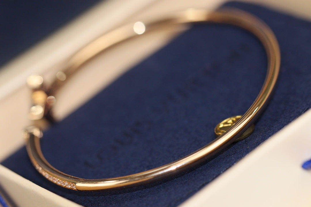 ¡®Glow Jewelry¡¯IDYLLE PINK GOLD OPEN BRACELET DIAMOND PAVED