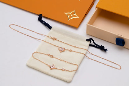 ¡®Glow Jewelry¡¯STAR PINK MOP 1 DIAMOND PINK GOLD NECKLACE