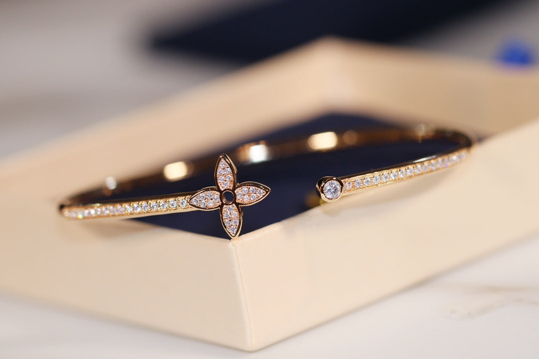 [Glow Jewelry]IDYLLE GOLD OPEN BRACELET DIAMOND PAVED