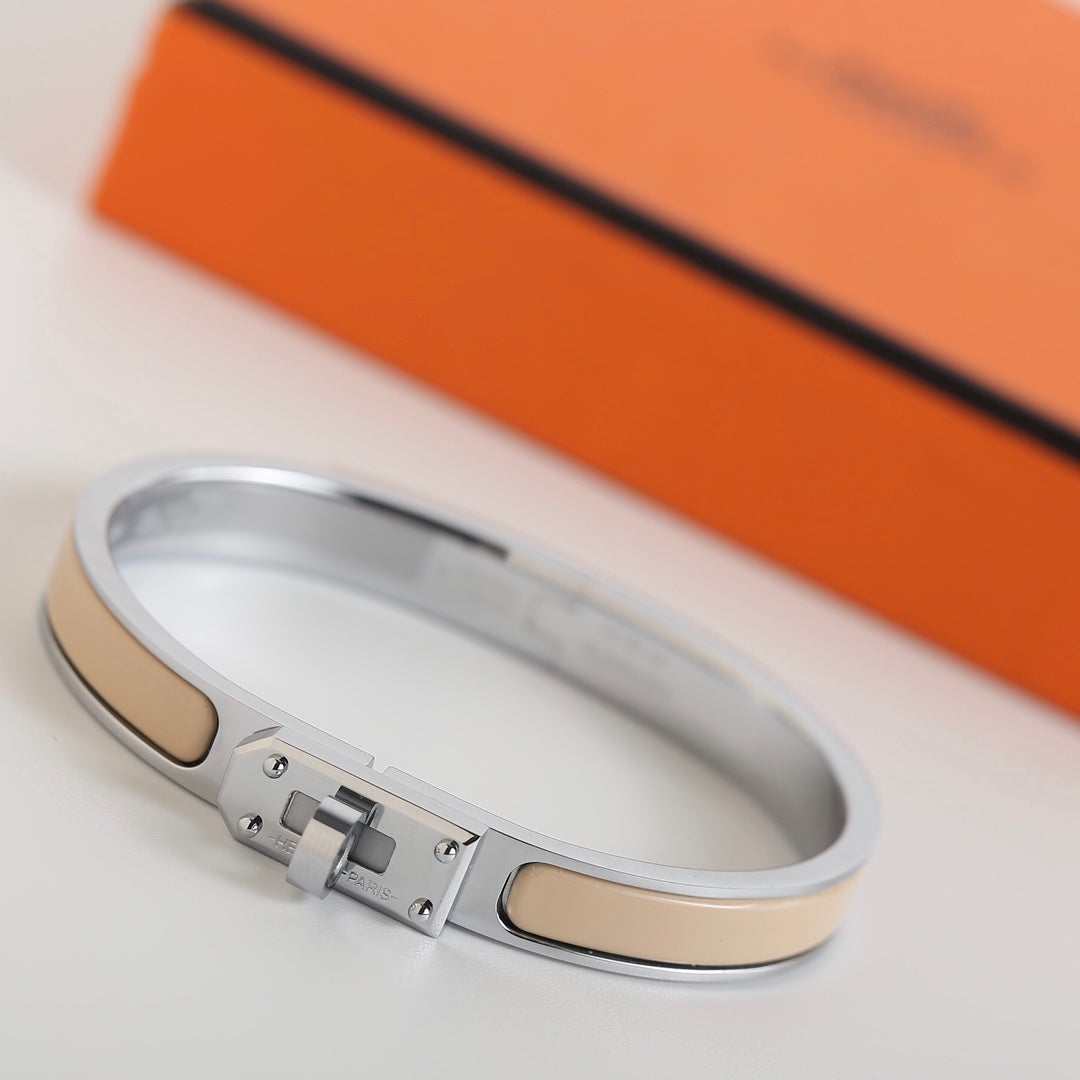 ¡®Glow Jewelry¡¯HM KELLY BEIGE BRACELET