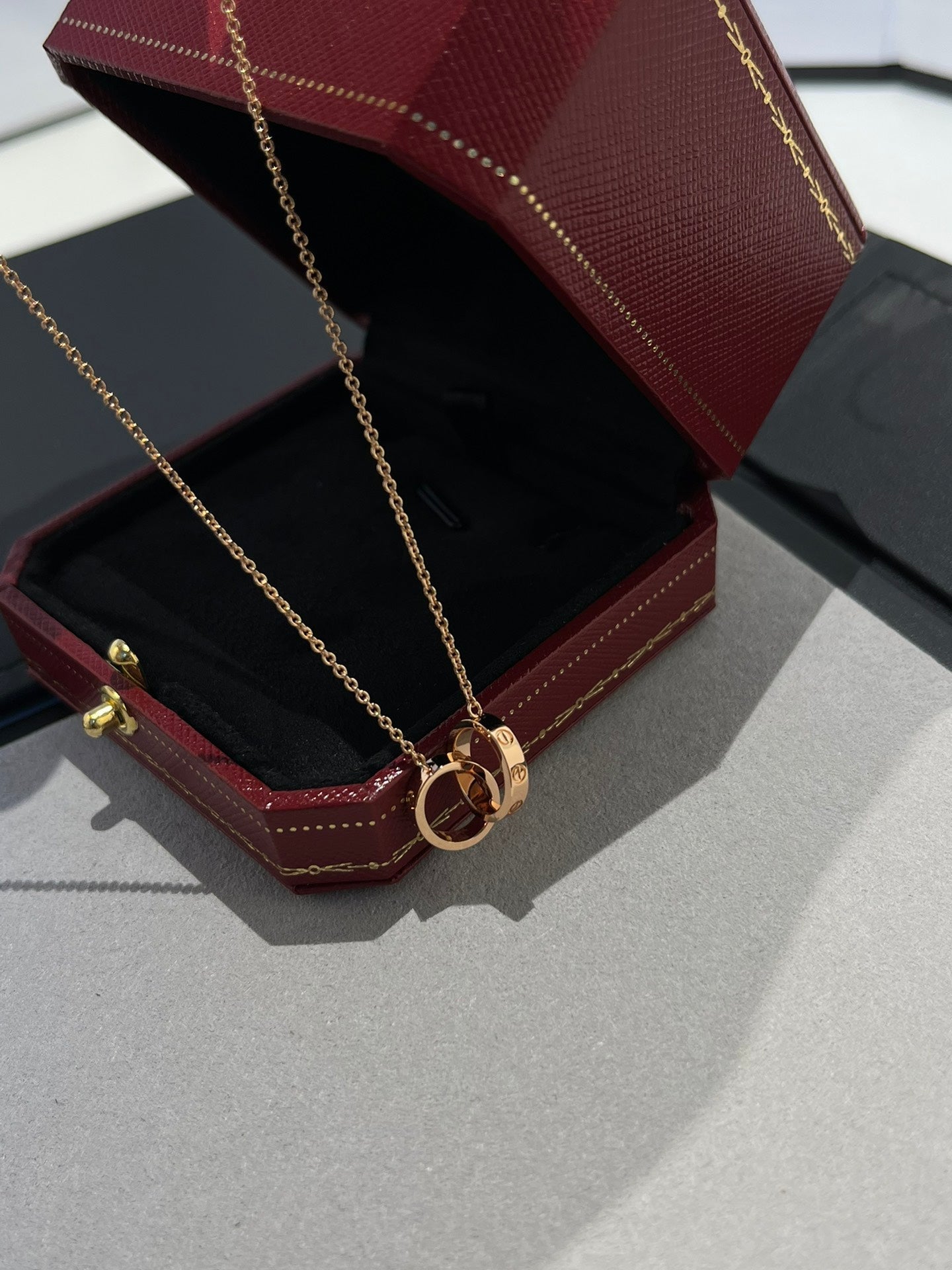 „Glow Jewelry“ LOVE HALSKETTE DOPPELRING ROSÉGOLD
