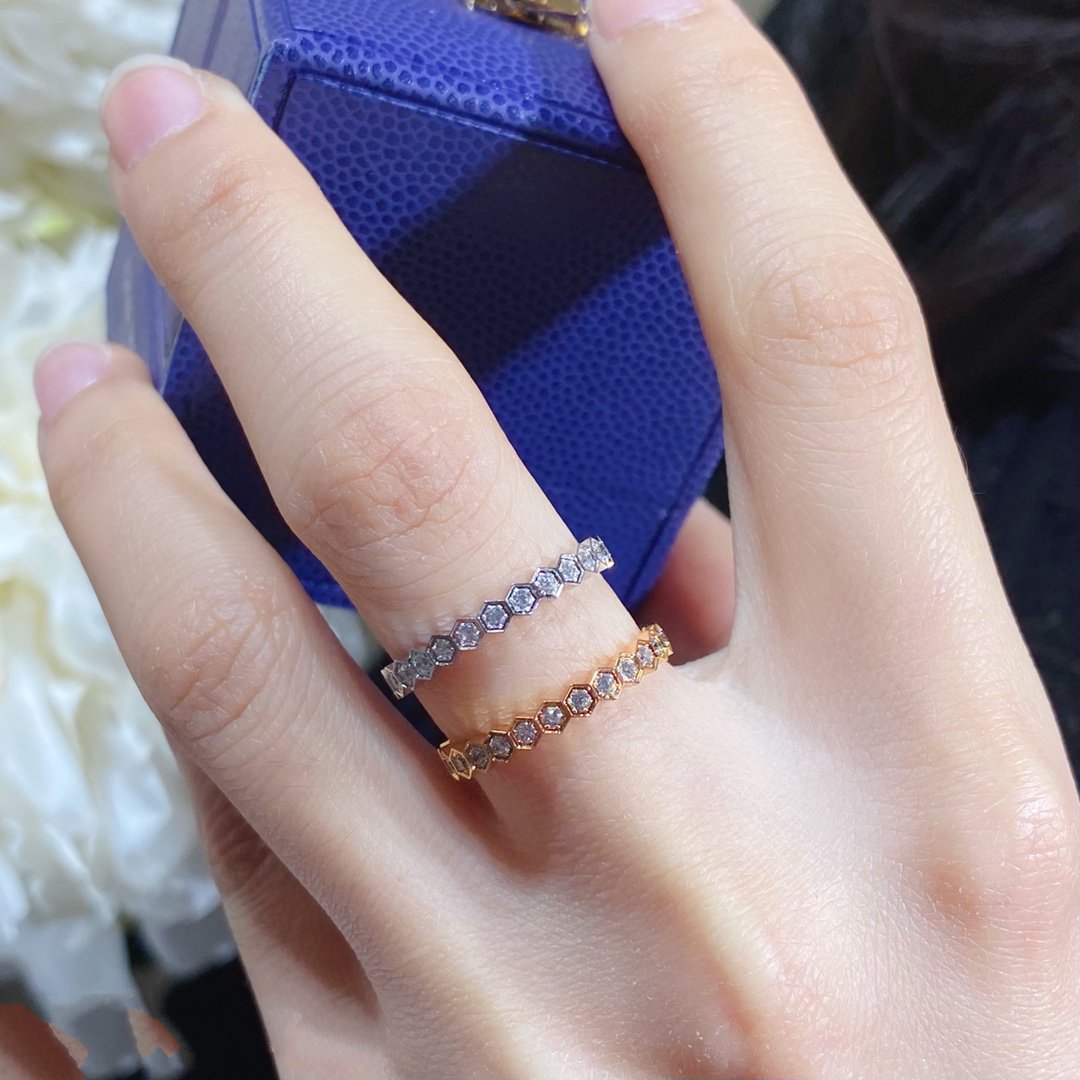 [Glow Jewelry]BEE LOVE DIAMOND PAVED SMALL RING