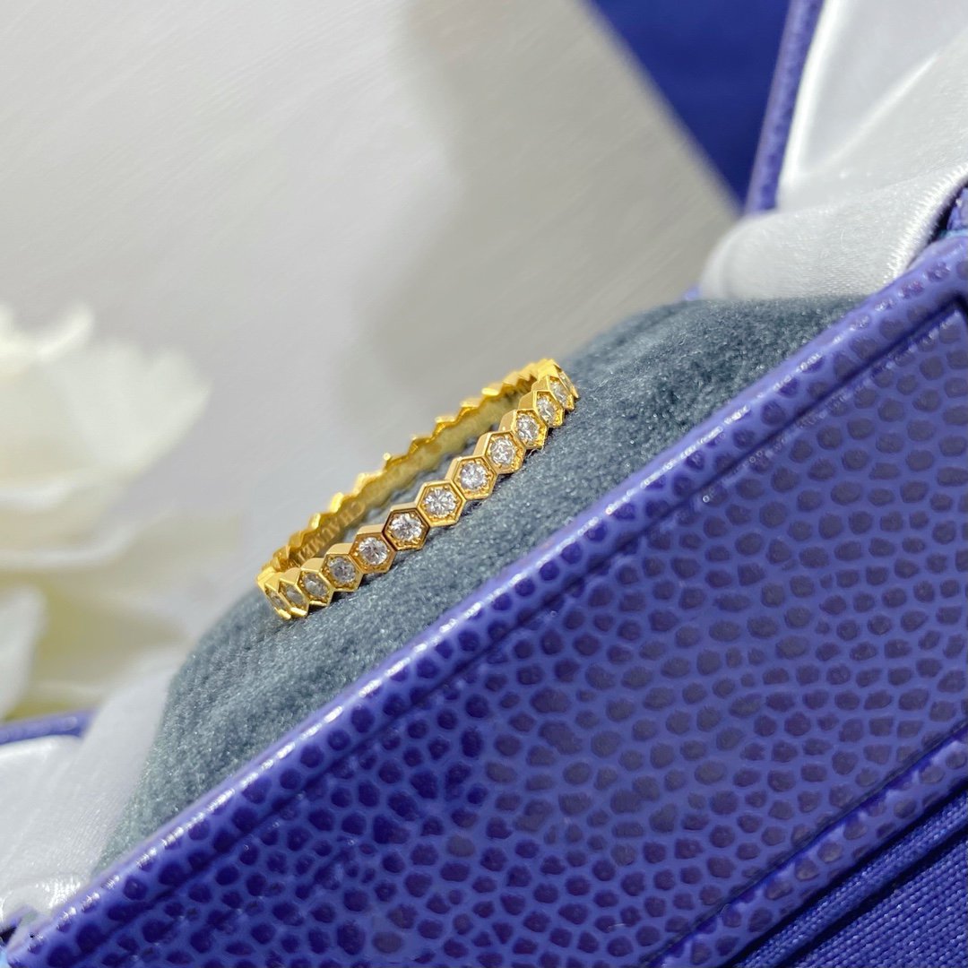 ¡®Glow Jewelry¡¯BEE LOVE DIAMOND PAVED SMALL RING