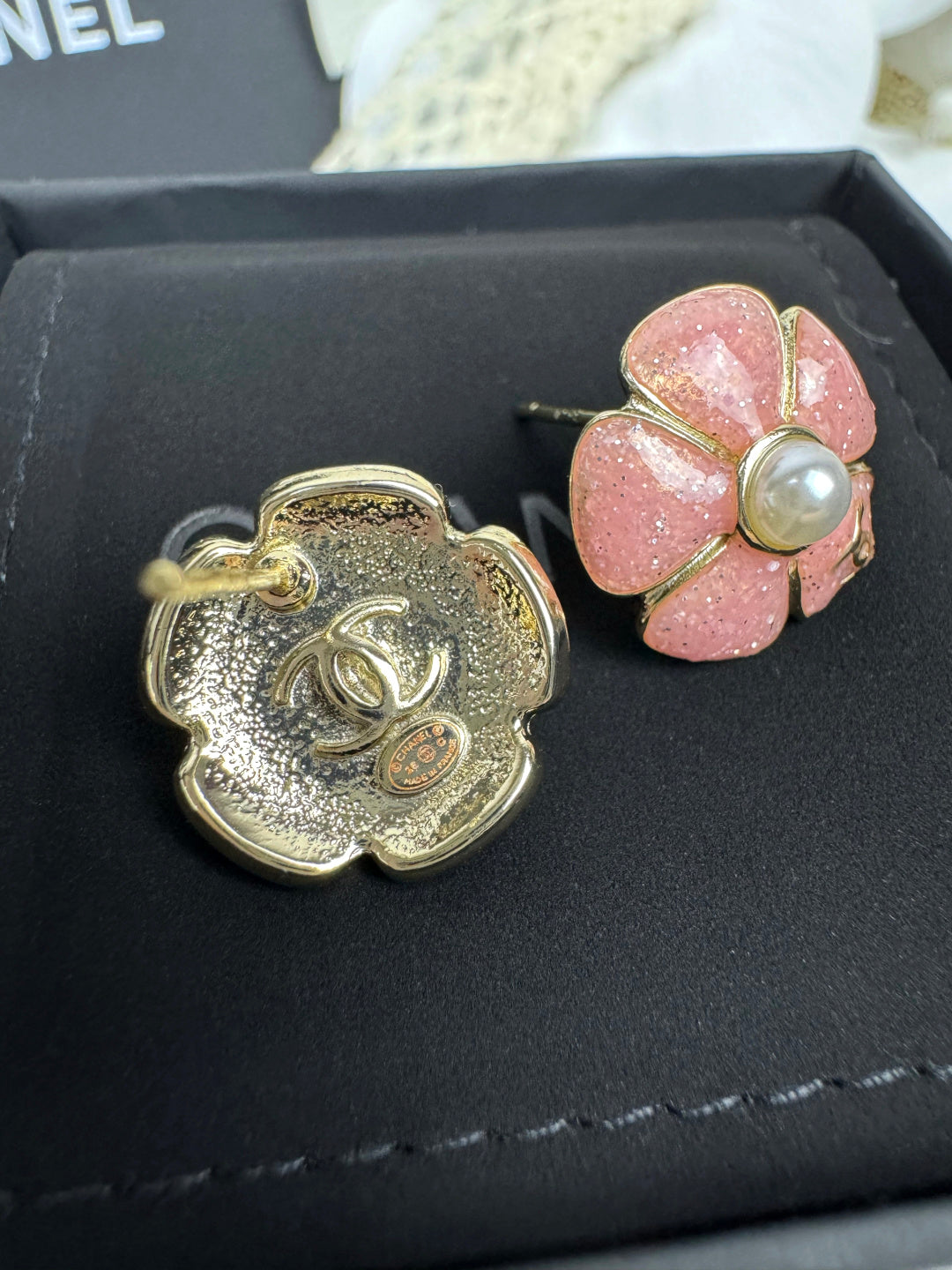 [Glow Jewelry]26C Pink Camellia Pearl Enamel Stud Earrings