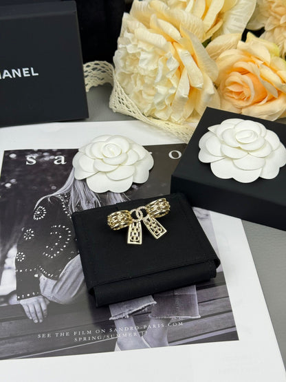 [Glow Jewelry]25K Hollow Bow Brooch