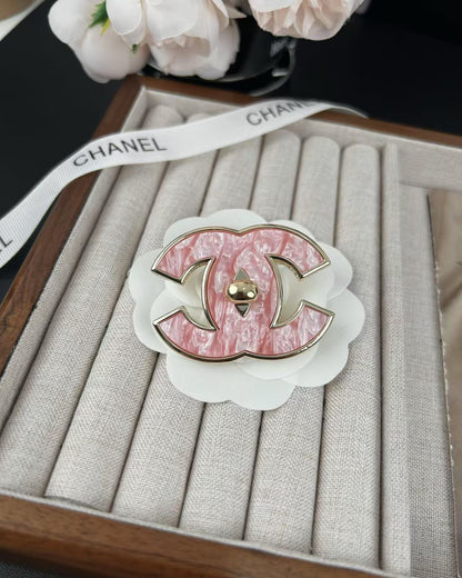 [Glow Jewelry]Pink Resin Classic Brooch 5cm