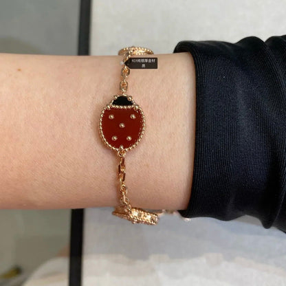 ¡®Glow Jewelry¡¯LUCKY SPRING 5 MOTIV ARMBAND