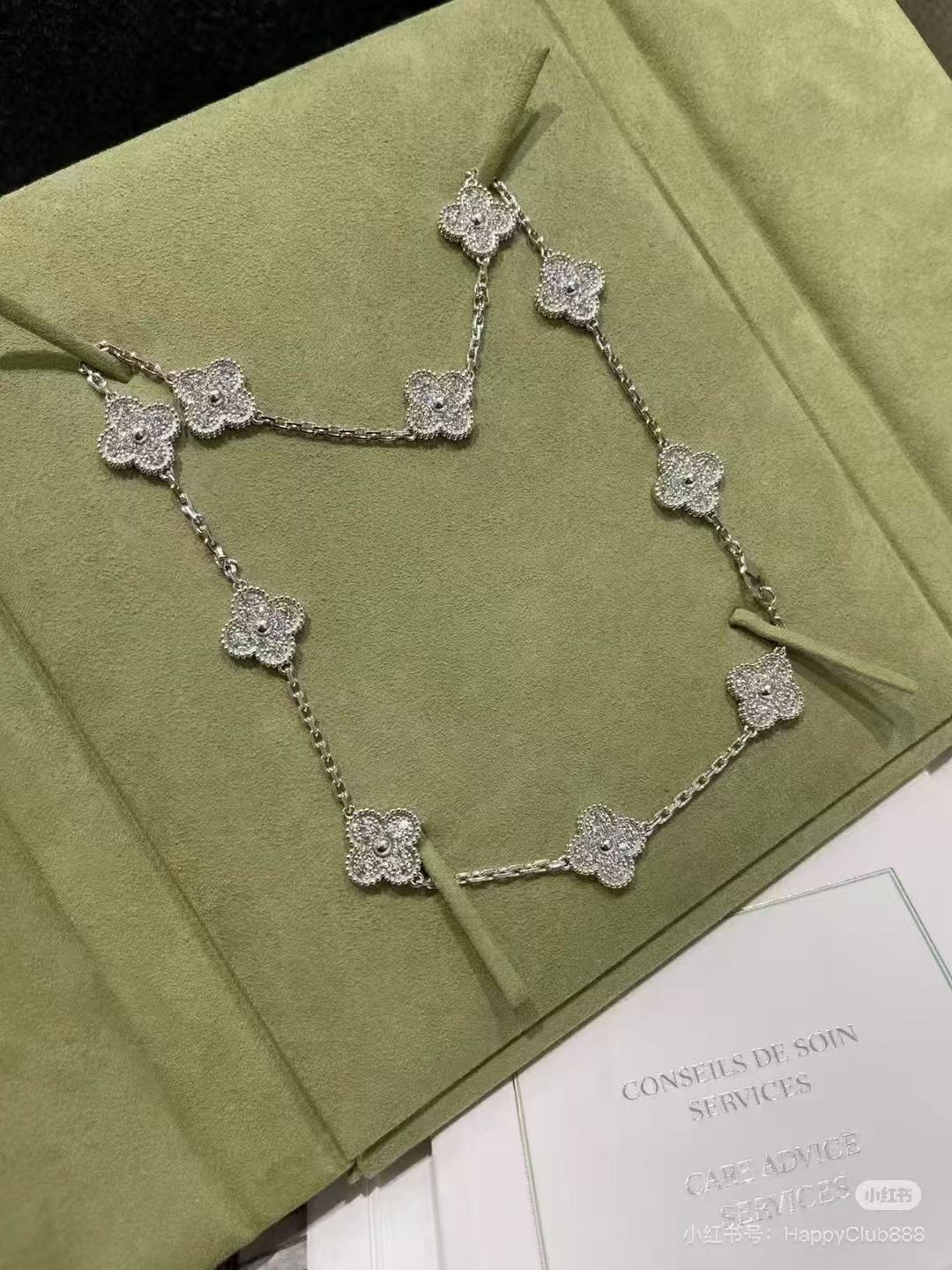 [Glow Jewelry]CLOVER 10 MOTIFS  FULL DIAMOND NECKLACE